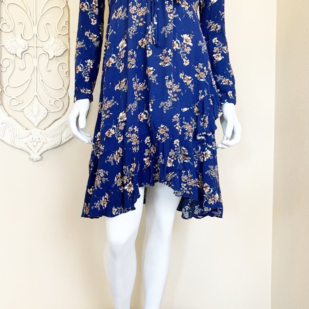 ❌SOLD❌ Ripe | Maternity Women's Blue Floral Print Long Sleeve Dress | Size: S - Picture 3 of 9